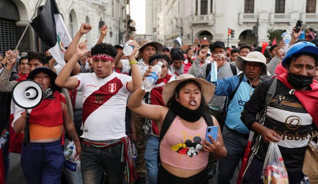 Decenas de protestantes de diversas zonas del país arribaron a la capital para esta convocatoria. Foto: Reuters