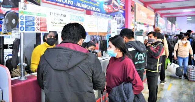 El viajero puede endosar sus pasajes en rutas nacionales. Foto: Indecopi