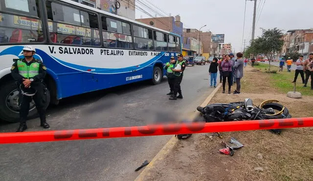 Los conductores de ambos buses de transporte público involucrados en el accidente han sido detenidos. Foto: Rosario Rojas/La República