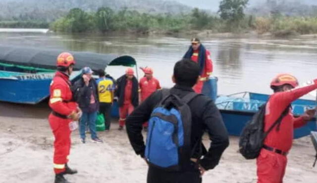 Personas fueron rescatadas por los bomberos y demás especialistas. Foto: La República