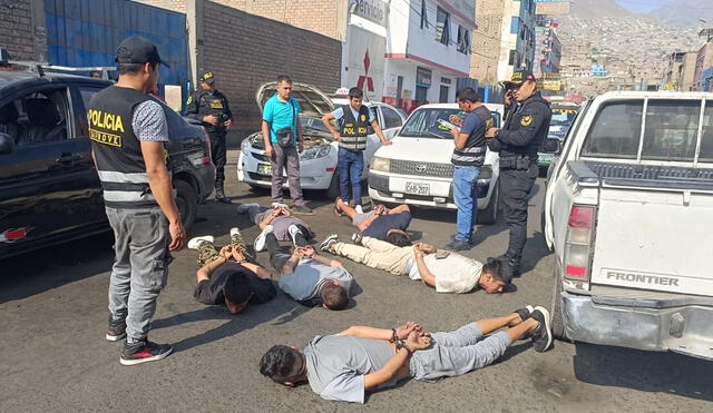 Policía realizó el operativo en Lima Norte. Foto y video: Vanessa Sandoval/La República