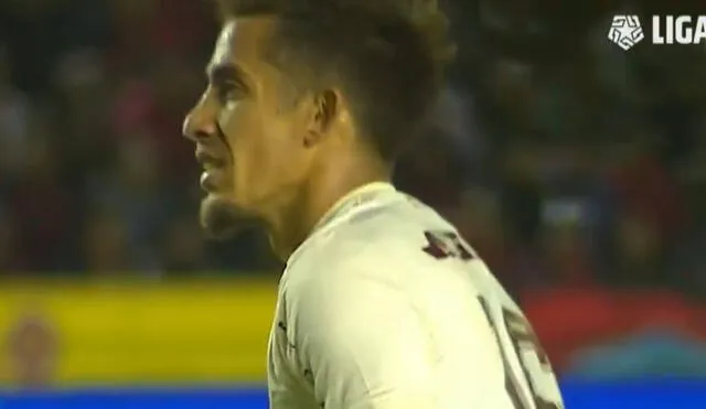 Martín Pérez Guedes arrancó como titular en Universitario en el duelo ante Melgar. Foto: captura Liga 1 Max