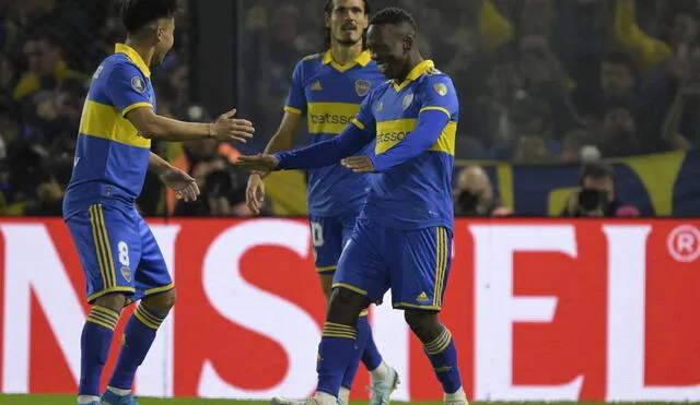Boca Juniors clasificó a cuartos de final de la Libertadores. Luis Advíncula dio una asistencia y marcó un gol. Foto: AFP.