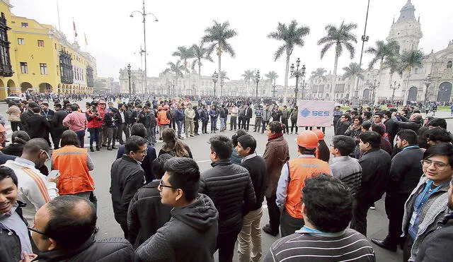 Prevención. El Indeci espera la masiva participación de la población el 15. Ese día se cumplen 16 años del terremoto de Pisco. Foto: John Reyes/La República