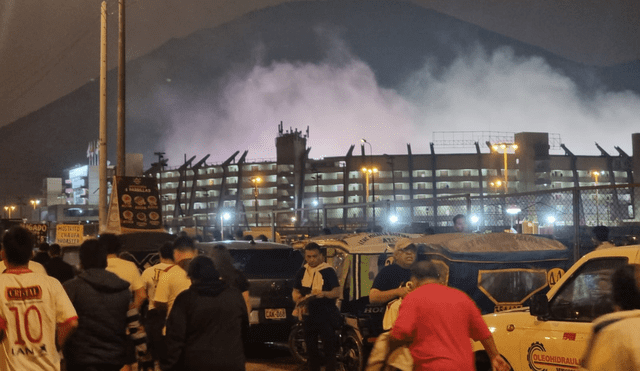 Hinchas de la 'U' se emocionan tras ganar a Binacional en Lima. Foto y video: Karla Cruz / URPI-LR