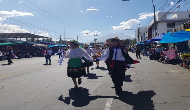 Asistentes tendrán que pagar por presenciar desfile. Foto: La República