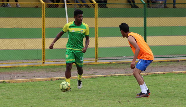 Rivas juega de extremo. Foto: Punto Deportivo Perú/Facebook