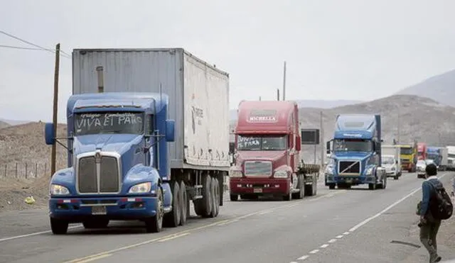 Los transportistas alistan medida de lucha. Foto: La República