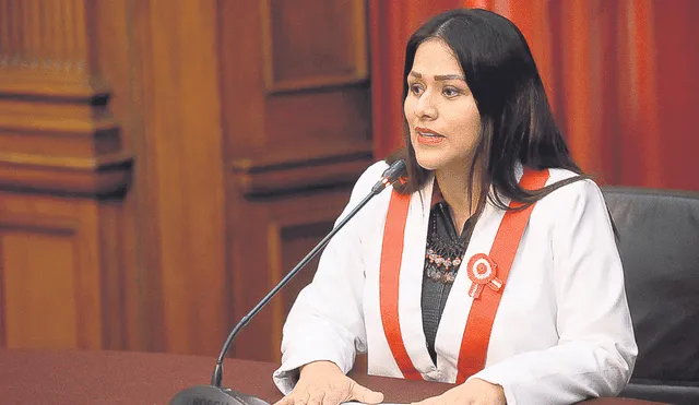 Nuevo escenario. Silvana Robles espera conformar lo que sería la décimo tercera bancada del presente Congreso, tras renunciar a Perú Libre. Foto: difusión