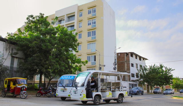Los Ecobuses operan en dos líneas principales para atender a los pasajeros: la Línea A y B.