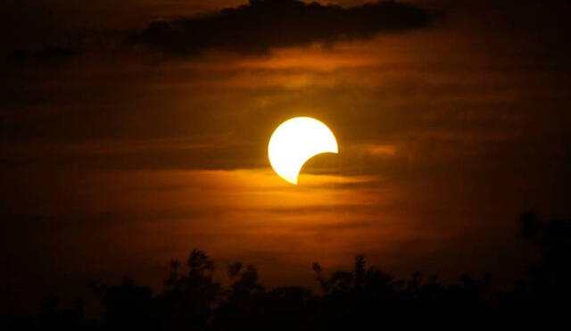 La información de un eclipse solar para el 21 de agosto de 2023 es falsa. Foto: Fox Sports