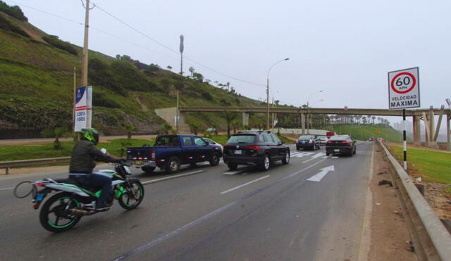 Conoce cuál es la sanción para las motocicletas que circulen por la Costa Verde. Foto: Andina