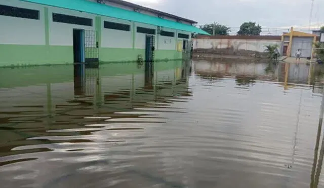 Los colegios resultan afectados durante las lluvias. Foto: La República