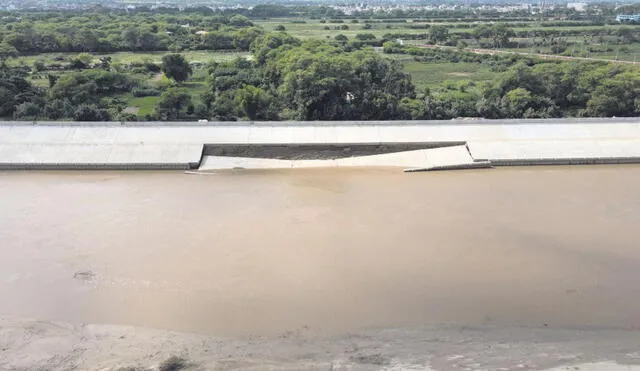 Hechos. La estructura no resistió el caudal del verano de 2023 y terminó por hundirse. Foto: difusión