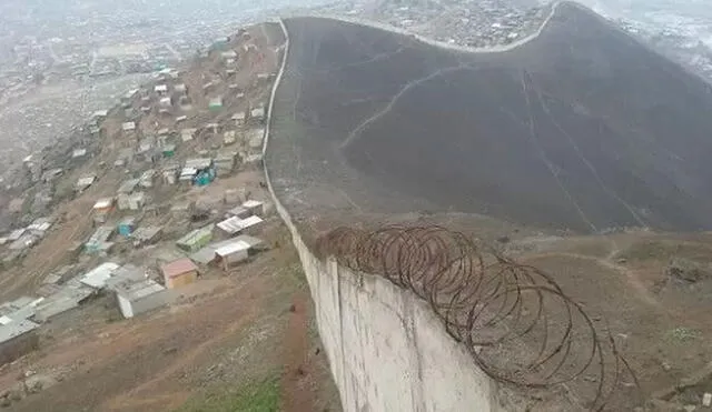 El Tribunal Constitucional ordenó el retiro del muro en un plazo de 180 días. Foto: Canal N