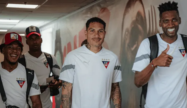 Paolo Guerrero es titular indiscutible en LDU de Quito desde que llegó al club. Foto: LDU