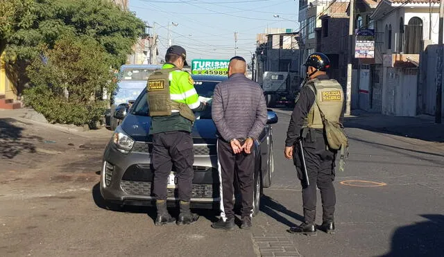 Detienen a falsos taxistas que asaltaban a una exautoridad política en Arequipa