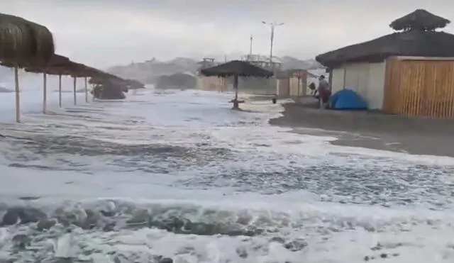 Las playas de Mollendo, en la provincia de Islay en Arequipa, resultaron afectadas por el oleaje anómalo. Foto: captura video