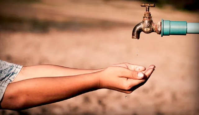 Casi la mitad de la población peruana aún no tiene garantizado el servicio de provisión de agua durante las 24 horas. Foto: REDES/difusión