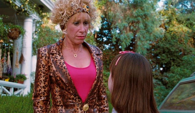 Rhea Perlman interpretó a Zinnia Wormwood en 'Matilda'. Foto: Universal Pictures