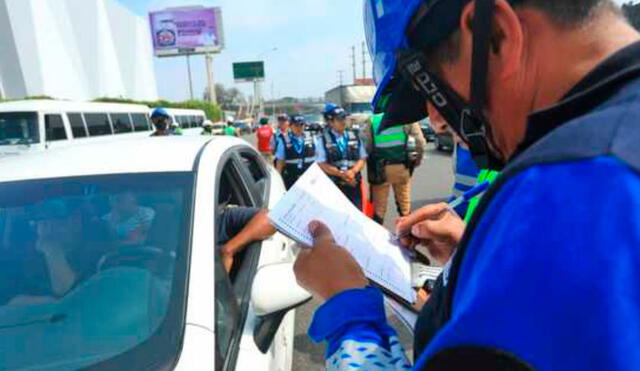 La ATU será encargada de fiscalizar que los conductores de Lima y Callao lleven el curso en el sistema del MTC. Foto: Andina