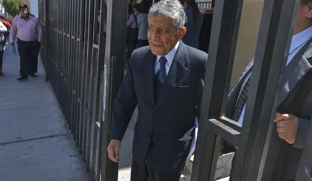 Se libró. Guillén ya no será procesado por prescripción de delito, gracias a ley Soto.