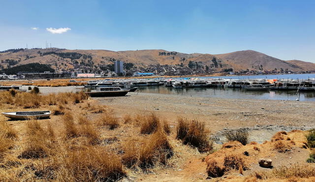 Baja de nivel de agua en el lago es preocupante. Foto: La República