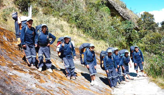 Hay 8.000 porteadores empadronados, pero solo 2.000 están activos al 2022, según la Federación de Porteadores de Cusco. Foto: Tnews