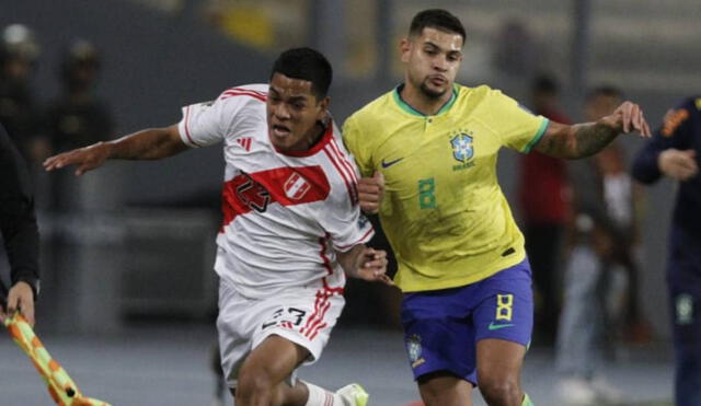 Joao Grimaldo jugó los últimos 45 minutos en la derrota de Perú ante Brasil. Foto: GLR/Luis Jiménez