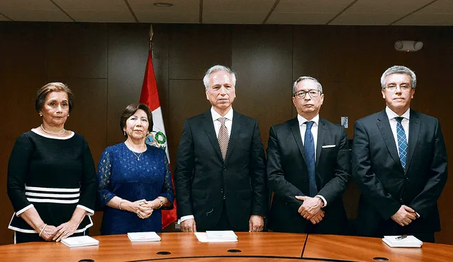 Decisiones. Integrantes de la Junta Nacional de Justicia (JNJ) sufren la embestida de las bancadas mayoritarias del Congreso. Tienen en la mira a Inés Tello y los otros miembros de la entidad. Foto: difusión