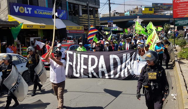 Ciudadanos del valle del Tambo protestan contra minería en Arequipa. Foto: Wilder Pari/La República