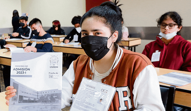 Examen de 100 preguntas. Más de 20.000 alumnos se inscriben en el proceso de admisión. Foto: difusión