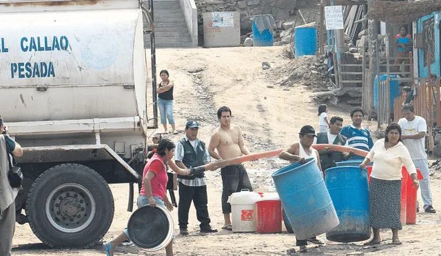 Preocupación. Población de VMT, VES, SJM y Chorrillos tendrá que soportar 96 horas sin el recurso. Cisternas serían insuficientes frente a la alta demanda. Foto: difusión