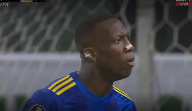 Luis Advíncula registra 3 goles en la presente edición de la Libertadores y todos fueron de zurda. Foto: captura ESPN - Video: ESPN