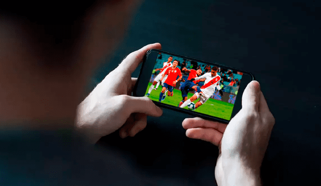 Son varios los aplicativos orientados a ver partidos de fútbol. Foto: Composición LR / adsl