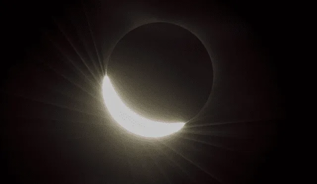 El eclipse solar se verá en Perú como uno parcial. Foto: NASA