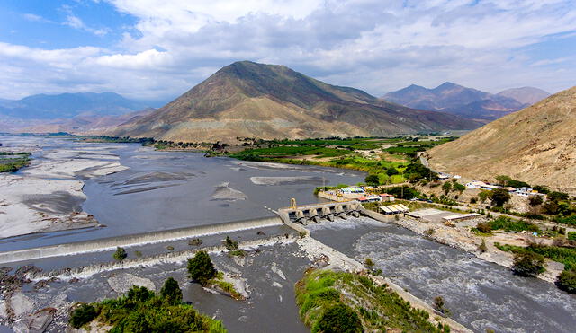 La nueva infraestructura del proyecto en Chinecas permitirá contar con agua a lo largo del año que será dirigida sobre todo a la agricultura. Foto: Proinversión