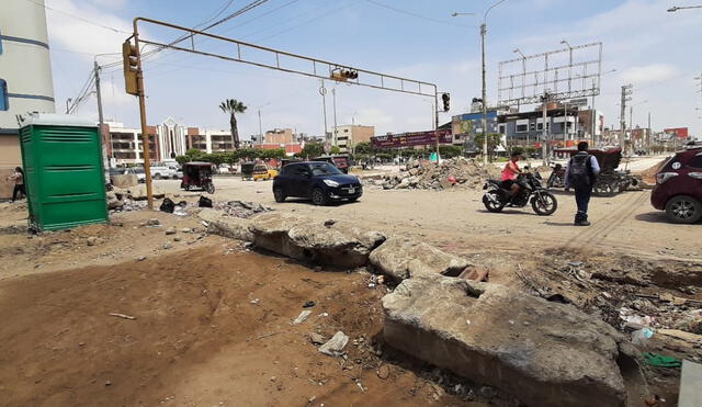 A casi un año de su inicio, la obra millonaria  de Sáenz Peña no tiene cuando acabar. Foto: Carlos Vásquez/La República