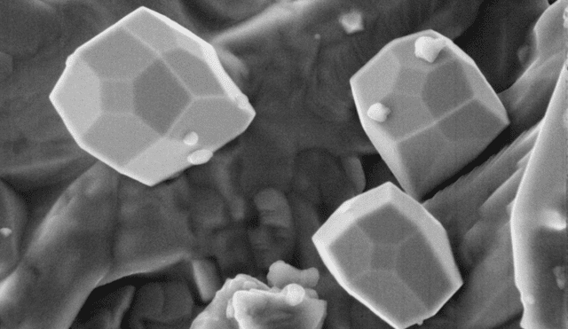 Científicos analizaron cristales de circón presentes en las muestras traídas por el Apolo 17. Foto: referencial / NASA