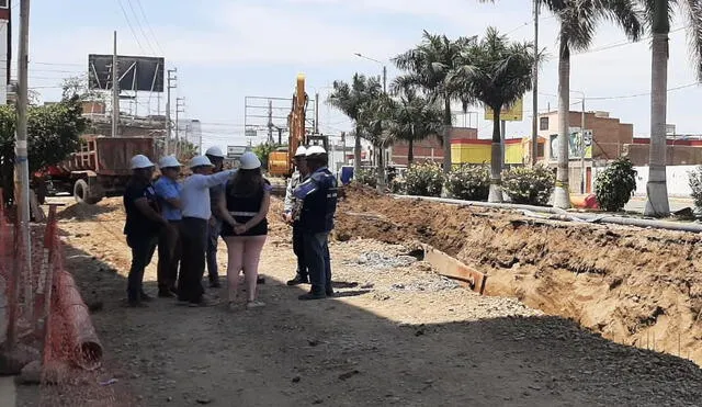 Funcionarios de la MPCh se reunieron con expertos de consorcio por obra de colector. Foto: Carlos Vásquez/La República