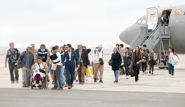 Decenas de peruanos fueron repatriados. Foto: Félix Contreras/La República