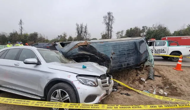  Accidente en la Panamericana Sur fue causado por una miniván. Foto: La República<br><a href="https://larepublica.pe/autor/allisson-marinos"><br> </a>   