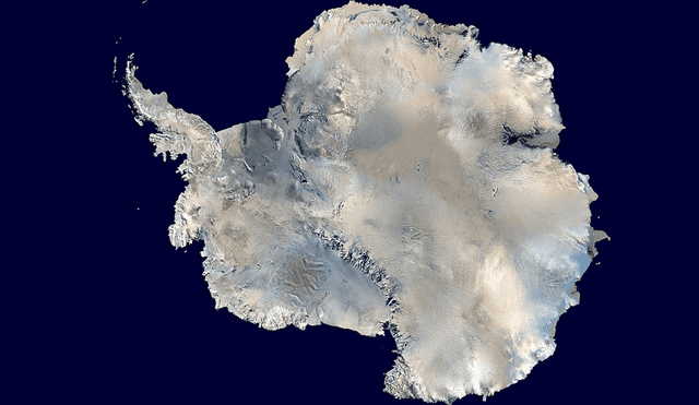 Se estudió el área bajo el hielo antártico oriental con satélites radares. Foto: Dave Pape