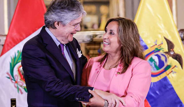 La presidenta Dina Boluarte y Guillermo Lasso se reúnen para fortalecer lazos de cooperación. composición de Alvaro Lozano/La República/Prensa Presidencia de Ecuador