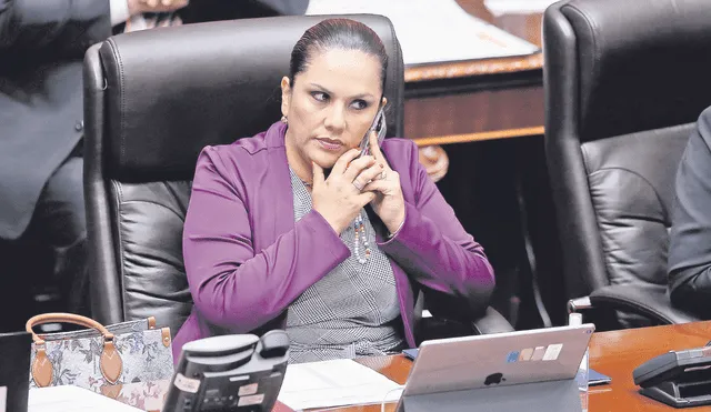 Podemos Perú. Cuestionamientos pesan sobre Digna Calle por incumplir cabalmente con sus funciones como parlamentaria. Foto: difusión