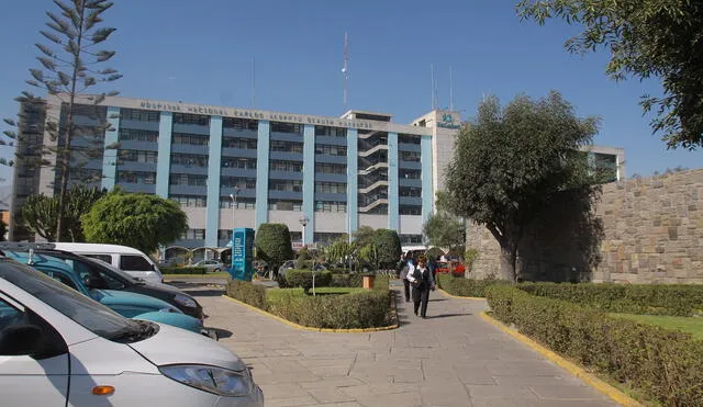 El problema se presenta en los hospitales de EsSalud de Arequipa. Pacientes oncológicos también se ven afectados. Foto: La República