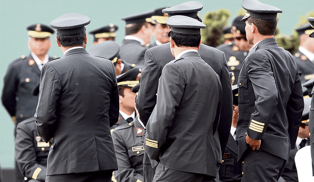 En total 26 coroneles fueron ascendidos dentro de la Policía Nacional. Foto: difusión