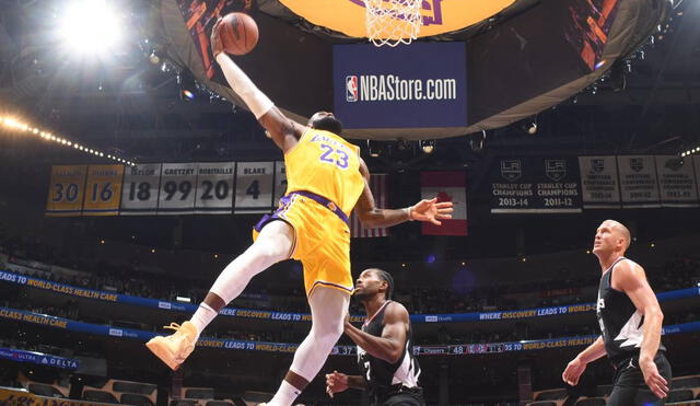 Los Angeles Lakers enfrentaron a Los Angeles Clippers en el Crypto Arena. Foto: NBA