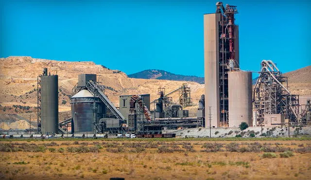 La planta de Tehachapi opera hoy con una capacidad de producción de 1 millón de toneladas cortas de cemento. Foto: Unacem