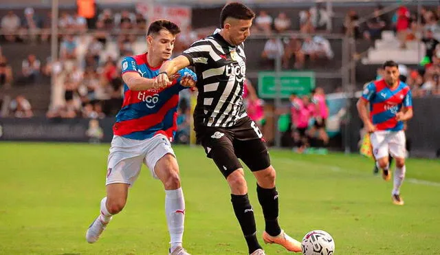 Libertad está en el primer lugar del fútbol paraguayo. Foto: Libertad.